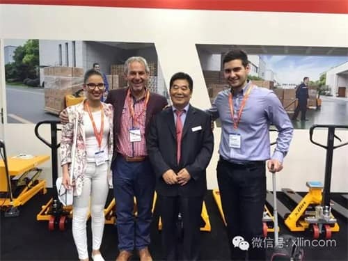 宁波如意携“德国IF大奖、红点奖”产品绝赞亮相2016德国汉诺威CeMAT展会