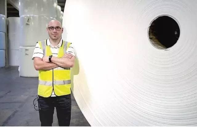 林德叉车：纸卷王国中的“匹诺曹”