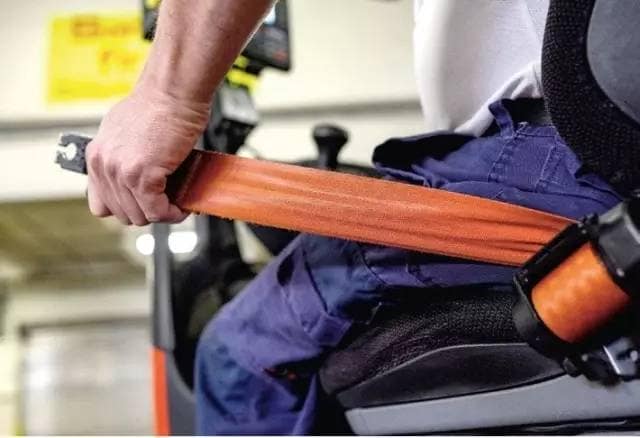 林德叉车：纸卷王国中的“匹诺曹”