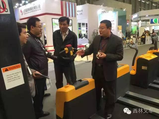 宁波如意参加2016CeMAT上海汉诺威展