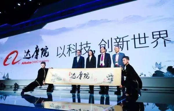 2017人工智能大事件回顾，为智伴机器人赋能！