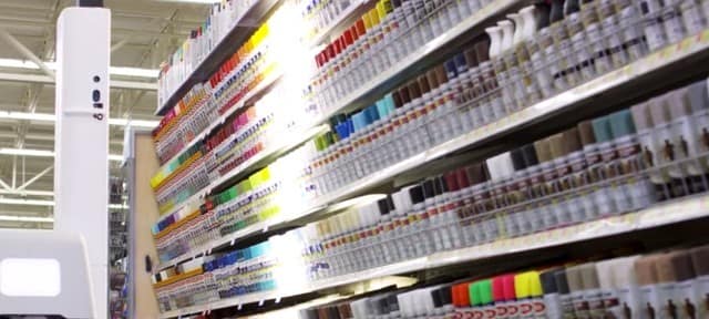 货架管理机器人 零售行业的仓管福音