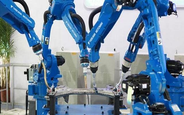 工业机器人发展迅速，投入越来越多，未来全球恐有八亿岗位受威胁