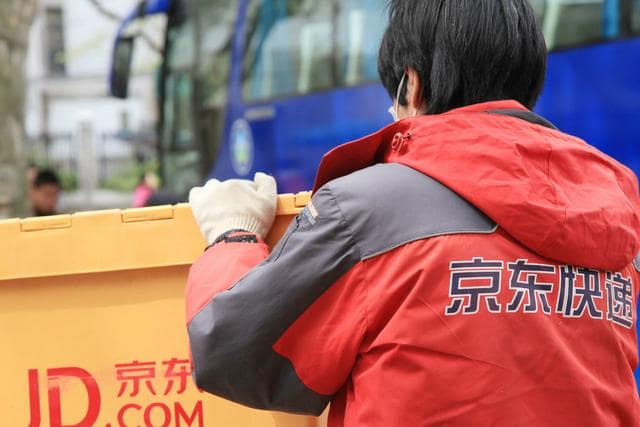京东物流CEO王振辉：个人快递的竞对，没有考虑过