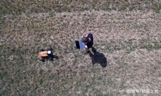 农业机器人的崛起：节省人力，提高劳动效率
