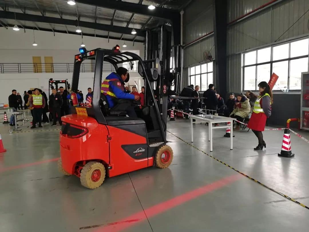 展示猎豹风采 弘扬拼搏精神——猎豹汽车荆门公司参加“林德杯”叉车技能大赛