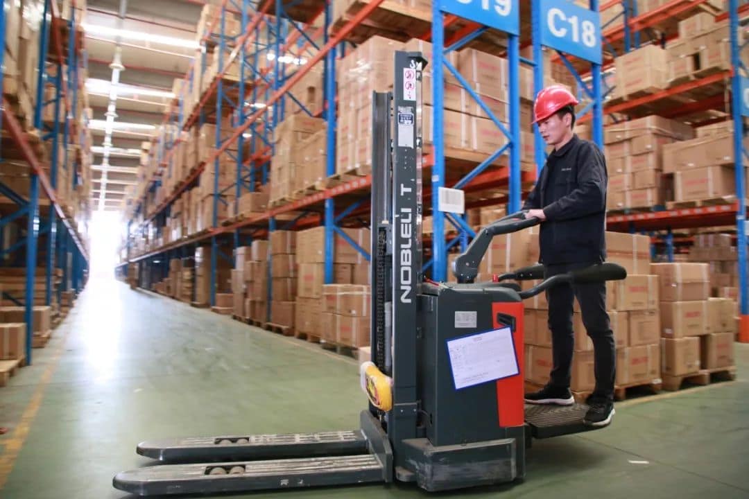 诚信放心结“姻亲”——诺力携手圆通速递，让世界触手可得