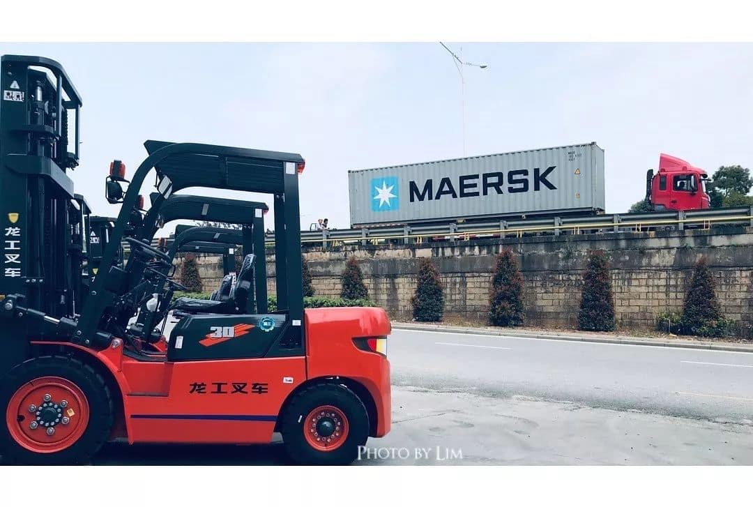 叉车能开到公路上吗？