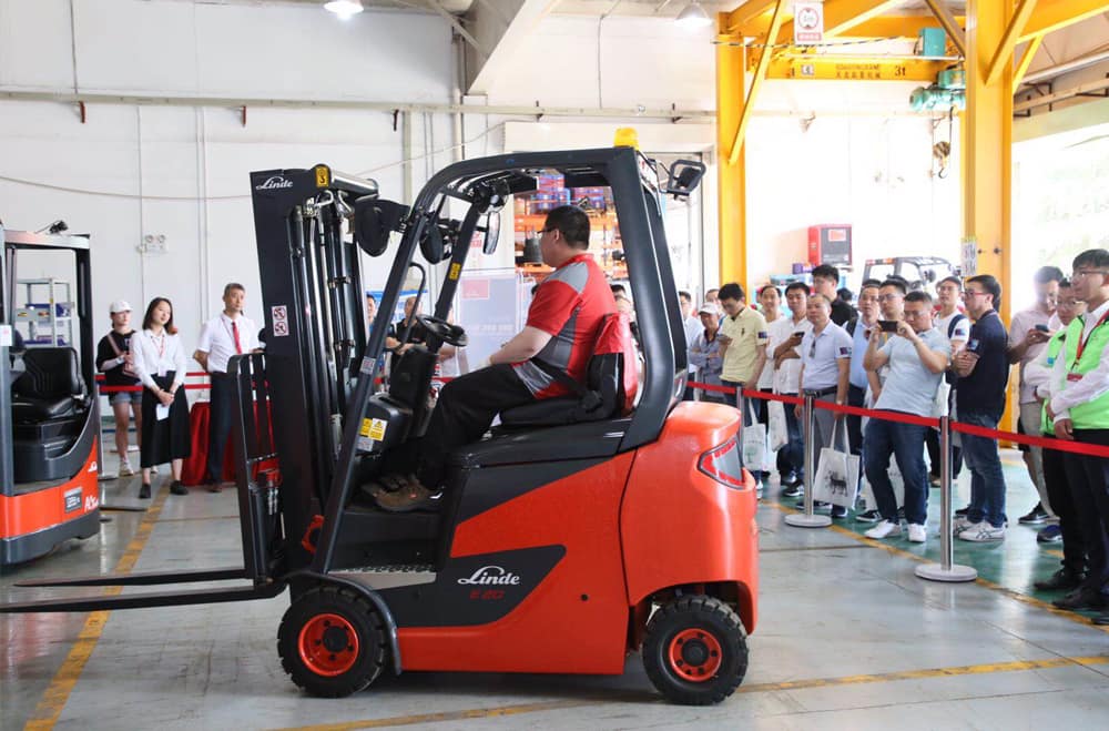 林德成功举办“智能化、数字化、新能源”客户开放日活动，体验林德前沿科技，共话行业未来发展