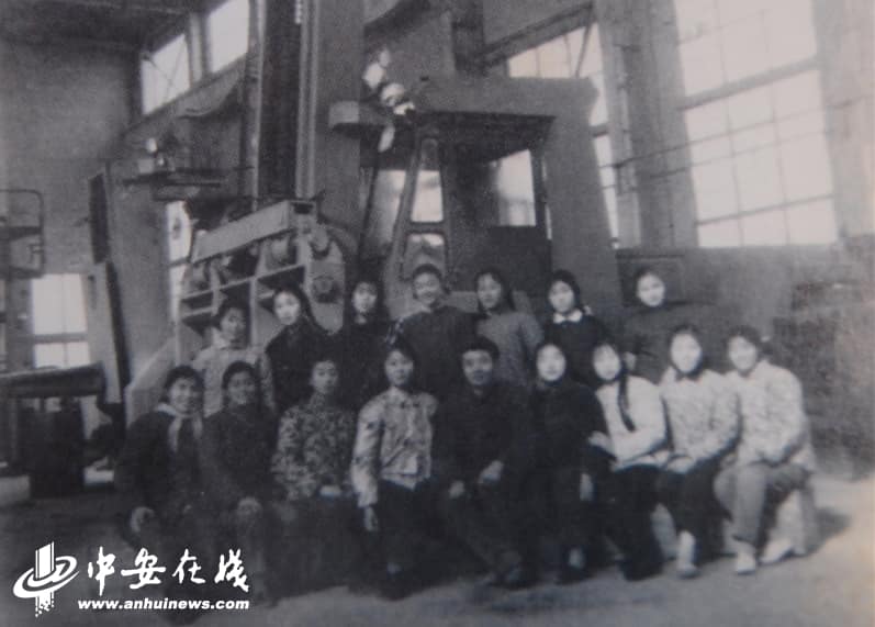 合力叉车从零起步到世界第七的“逆袭密码”