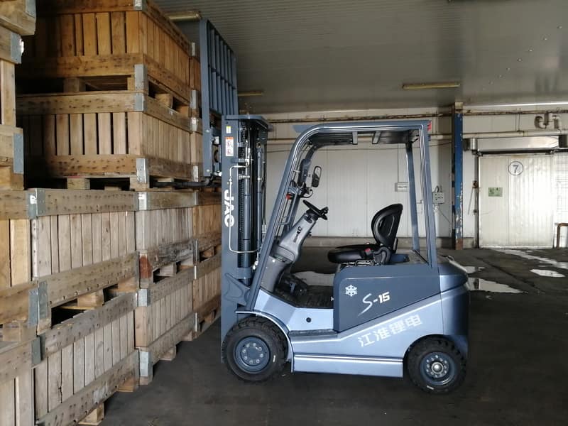 江淮叉车精彩亮相2019世界制造业大会