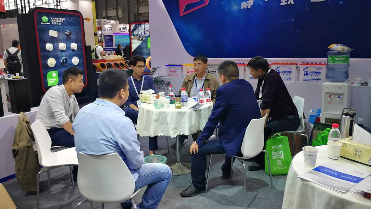 小洋电源推出能用5年的叉车电池