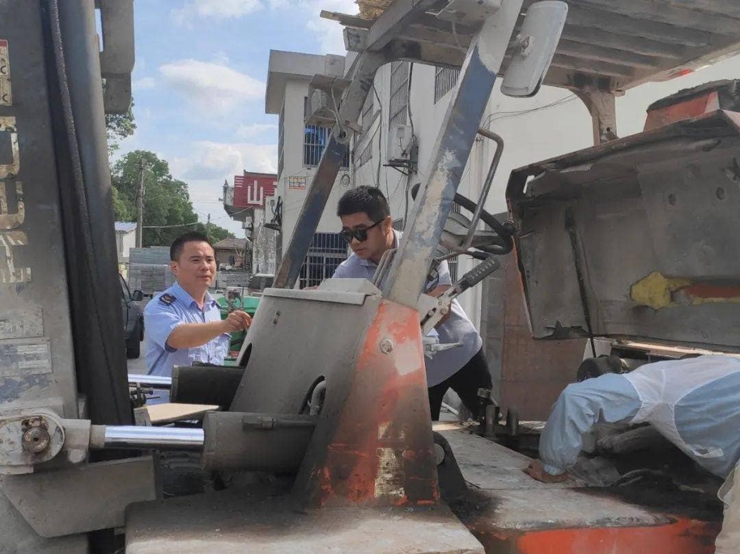 分局工作动态 | 万石分局扎实推进342沿线叉车安全整治及检验注册工作