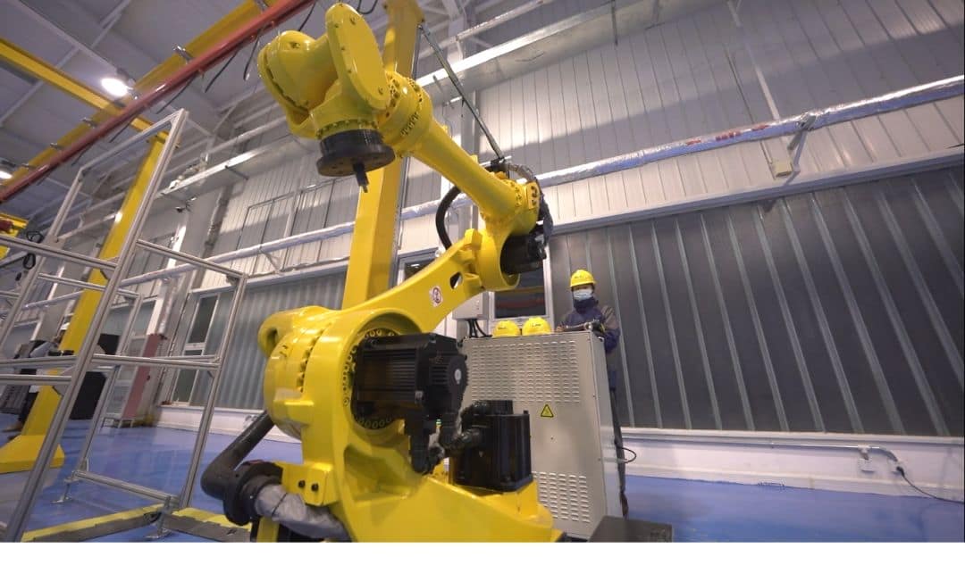 全国首批100台氢燃料电池叉车在天津投产