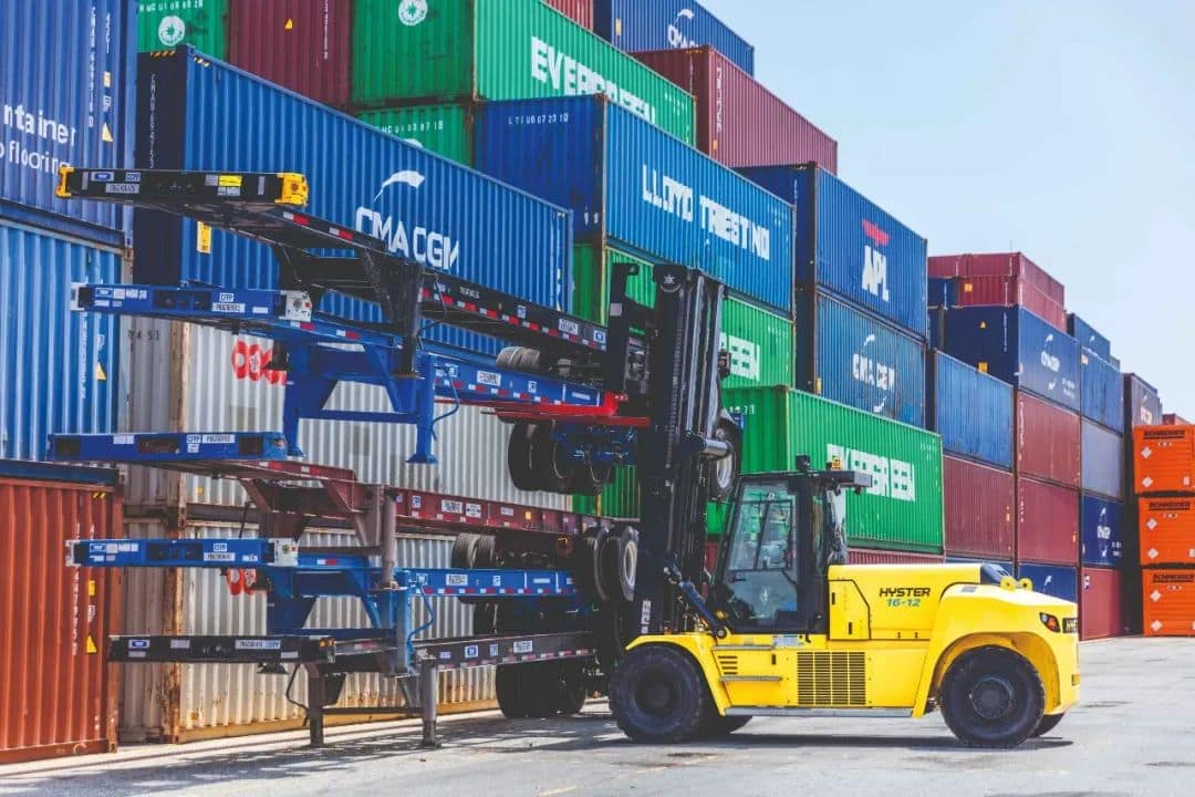 海斯特耶鲁集团多元化的电动叉车和车队管理