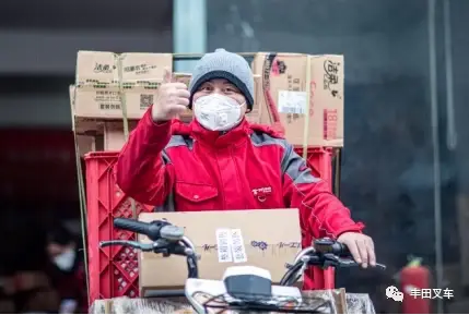丰田叉车，助力仓储企业和时间赛跑!
