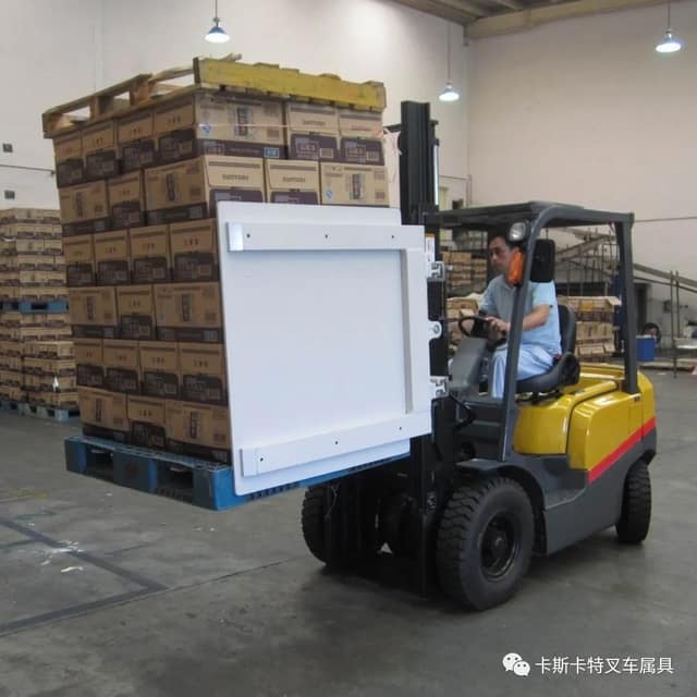 卡斯卡特叉车属具在饮料行业的应用