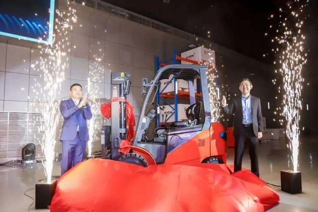 新一代林德新能源平衡重锂电叉车震撼上市！