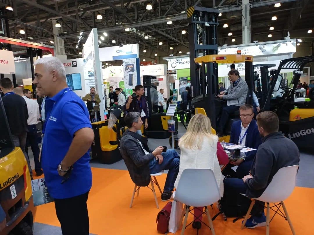柳工叉车新品亮相莫斯科"CeMAT Russia 2022"展