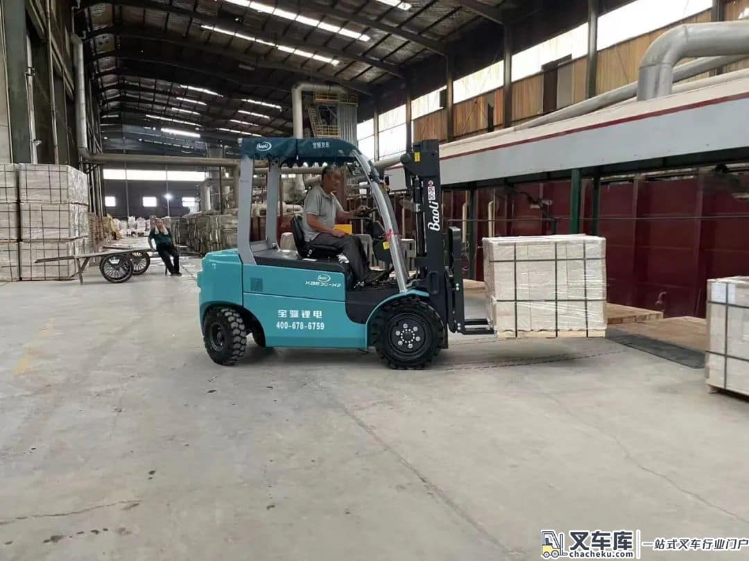 宝骊X2成功交车!重新定义国民电车“新势力”