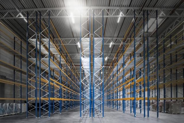 DSV选用永恒力定制货架解决方案